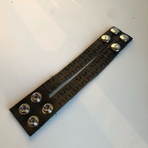 Handmade Leather bracelet (style: Stamped)